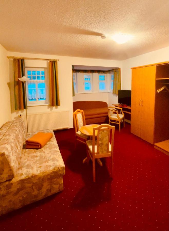 Gaststaette & Pension Waldschloesschen Обергоф Екстер'єр фото