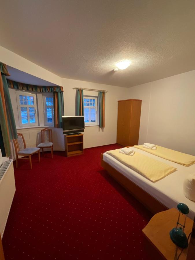 Gaststaette & Pension Waldschloesschen Обергоф Екстер'єр фото